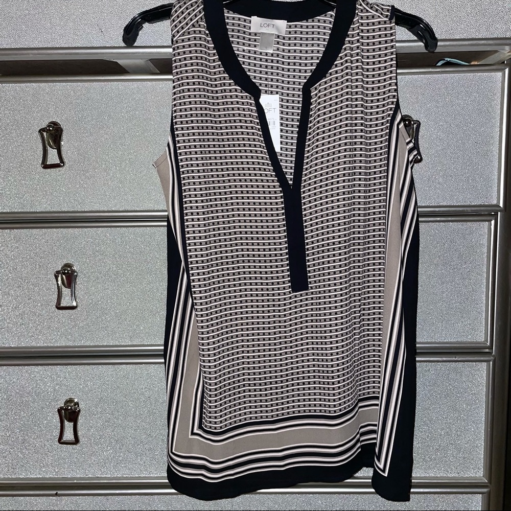 Loft light weight blouse